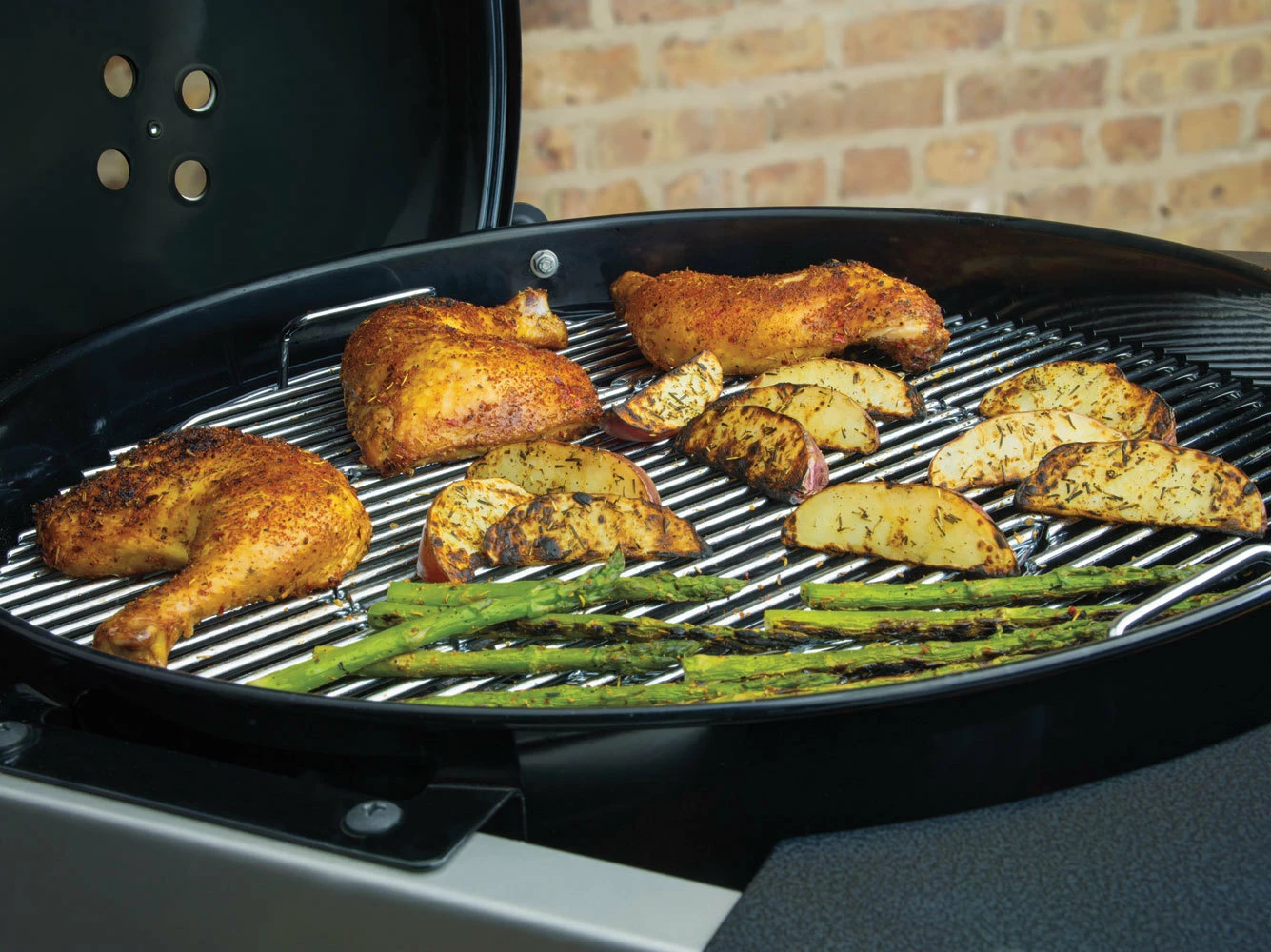 Weber Performer Deluxe GBS - Imagen 10
