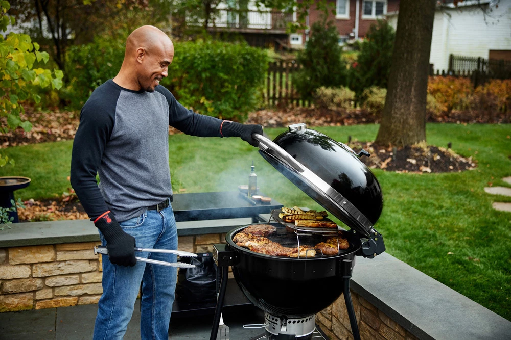 Weber Summit Kamado E6 - Imagen 19