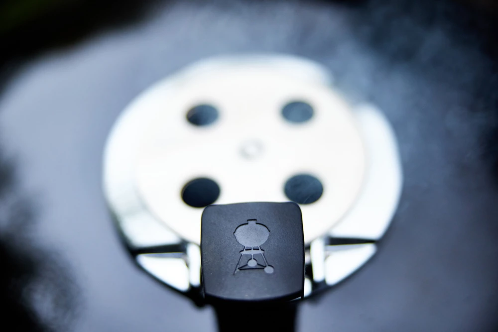 Weber Summit Kamado E6 - Imagen 9