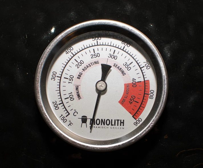 Kamado Monolith Classic Pro Serie 2.0 Guru Edition - Imagen 3